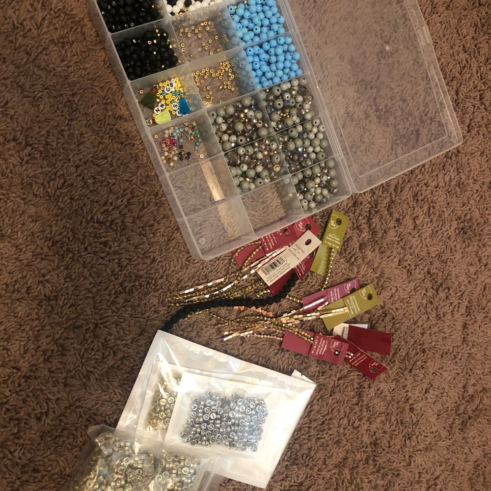 Random bead lot - Picture 2 of 9